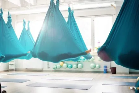 Esteens - Sala Pilates | Palestra Yoga | Centro Benessere