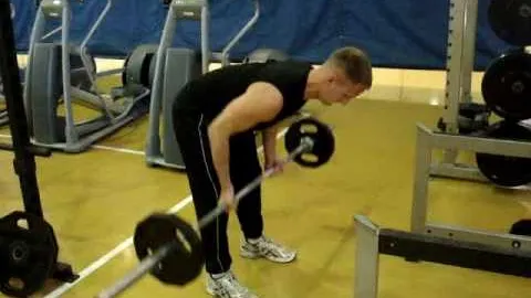 UNDERHAND GRIP BENT-OVER BARBELL ROW