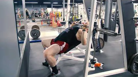 Smith Machine Incline Bench Press