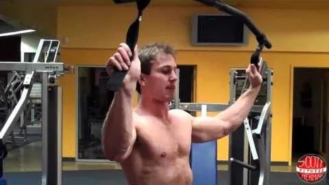 Strap Lat-Pulldown